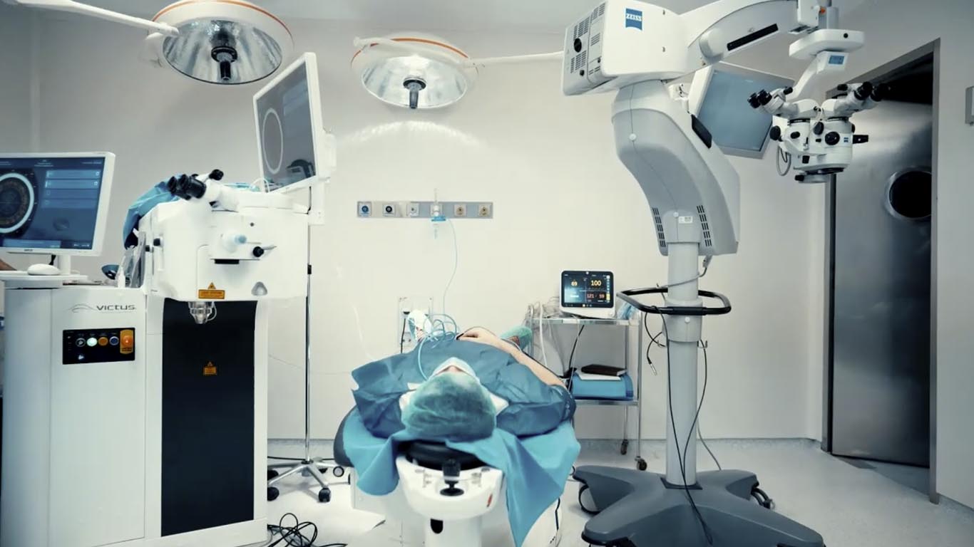 Equipamiento. IOR. Instituto oftalmológico Recoletas.