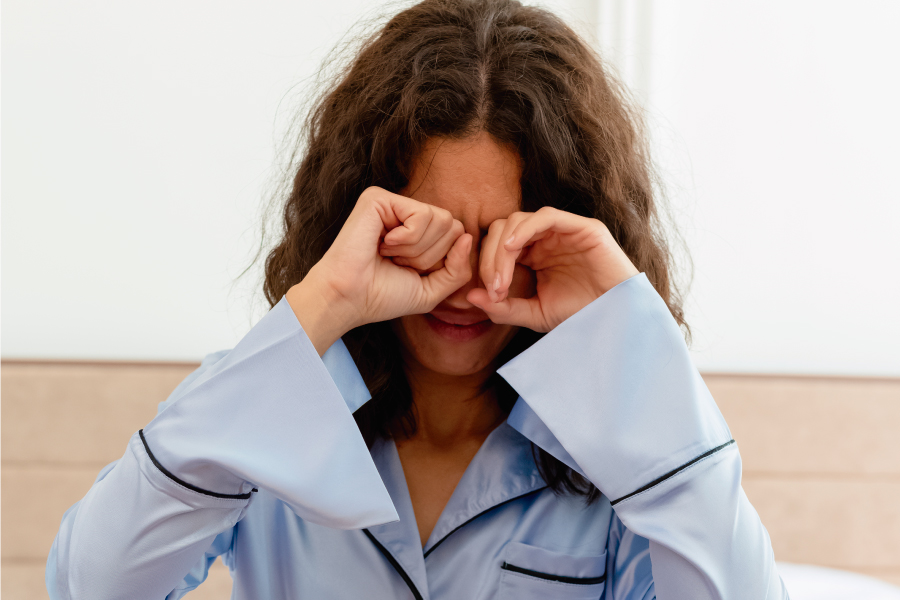 Legañas en los ojos: ¿qué son y qué las causa?