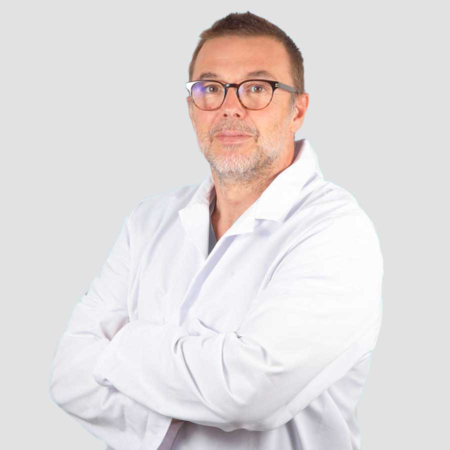 Dr. León Garrigosa